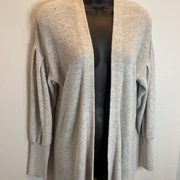 Express long puff sleeve cardigan - Picture 2 of 11